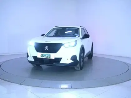 Photo 49 Peugeot 2008  PureTech 100 S&S BVM6