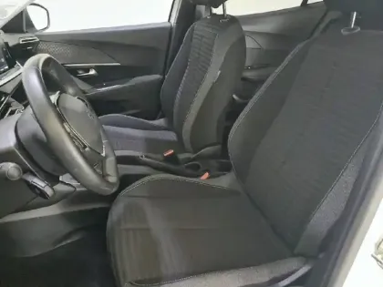 Photo 58 Peugeot 2008  PureTech 100 S&S BVM6