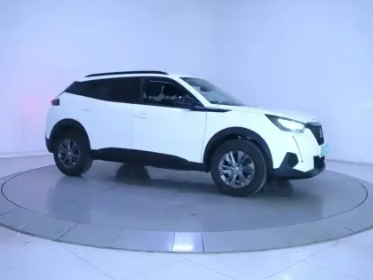 Photo 51 Peugeot 2008  PureTech 100 S&S BVM6