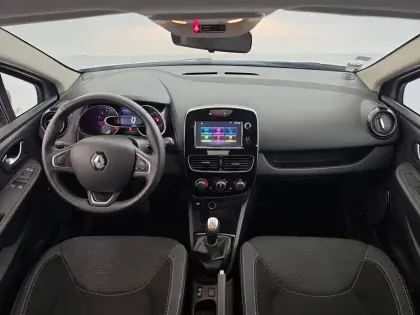 Photo 34 Renault Clio  dCi 75 Energy