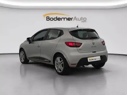 Photo 17 Renault Clio  dCi 75 Energy