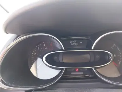 Photo 11 Renault Clio  dCi 75 Energy