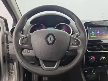 Photo 35 Renault Clio  dCi 75 Energy