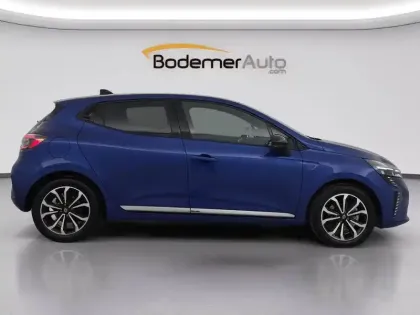 Photo 14 Renault Clio  E-Tech full hybrid 145 ch GSR2