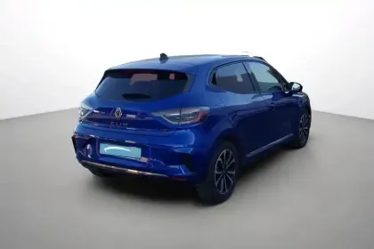Photo 5 Renault Clio  E-Tech full hybrid 145 ch GSR2