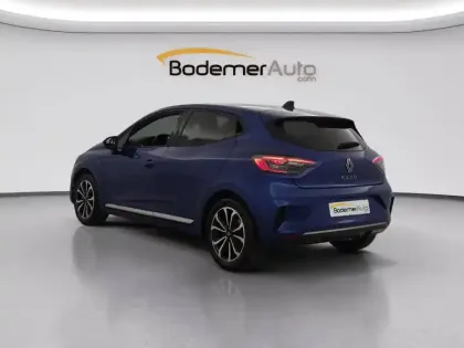 Photo 11 Renault Clio  E-Tech full hybrid 145 ch GSR2