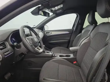 Photo 17 Renault Arkana  E-Tech full hybrid 145 GSR2