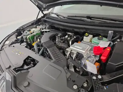 Photo 36 Renault Austral  E-Tech hybrid 200