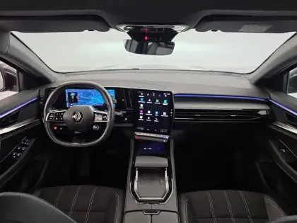Photo 38 Renault Austral  E-Tech hybrid 200