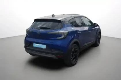 Photo 5 Renault Captur  E-Tech full hybrid 145 ch