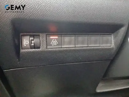Photo 19 Peugeot 2008  PureTech 130 S&S BVM6