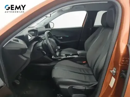 Photo 8 Peugeot 2008  PureTech 130 S&S BVM6