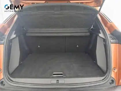 Photo 5 Peugeot 2008  PureTech 130 S&S BVM6