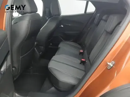 Photo 9 Peugeot 2008  PureTech 130 S&S BVM6