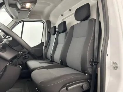 Photo 8 Renault Master  FGN TRAC F3500 L3H3 BLUE DCI 135