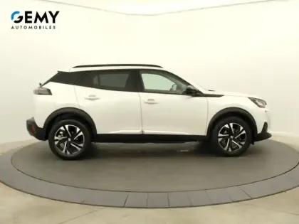 Photo 23 Peugeot 2008  PureTech 130 S&S EAT8