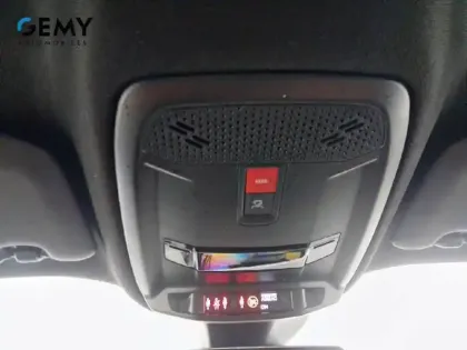 Photo 40 Peugeot 2008  PureTech 130 S&S EAT8