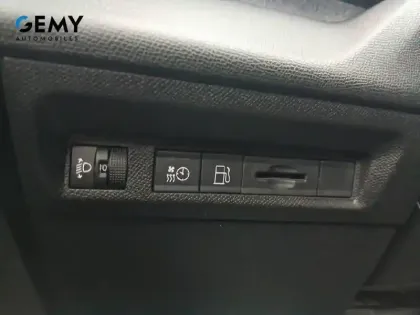 Photo 20 Peugeot 308  SW PHEV 180 e-EAT8
