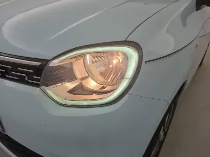 Photo 17 Renault Twingo  III E-Tech