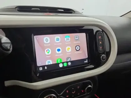 Photo 32 Renault Twingo  III E-Tech