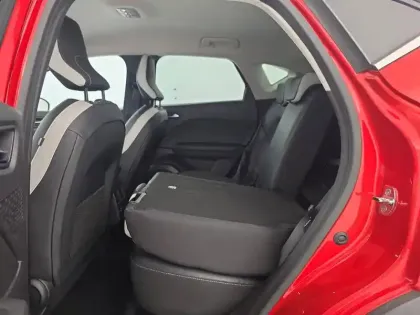 Photo 38 Renault Captur  E-Tech Plug-in 160