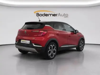 Photo 13 Renault Captur  E-Tech Plug-in 160