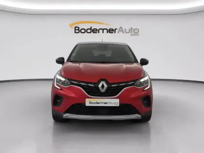 Photo 16 Renault Captur  E-Tech Plug-in 160