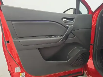 Photo 19 Renault Captur  E-Tech Plug-in 160
