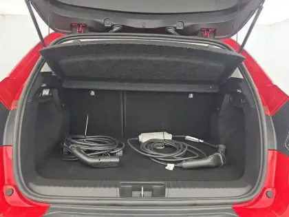 Photo 26 Renault Captur  E-Tech Plug-in 160