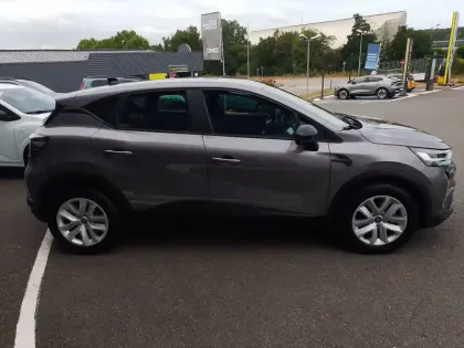 Photo 6 Renault Captur  E-Tech full hybrid 145 ch
