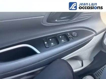 Photo 19 Hyundai Bayon  1.0 T-GDi 100 DCT-7 Hybrid 48V