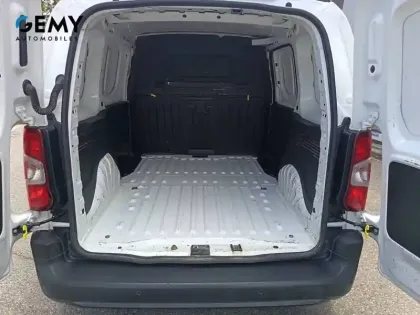 Photo 5 Peugeot Partner  FOURGON STANDARD 650 KG PURETECH 110 S&S BVM6