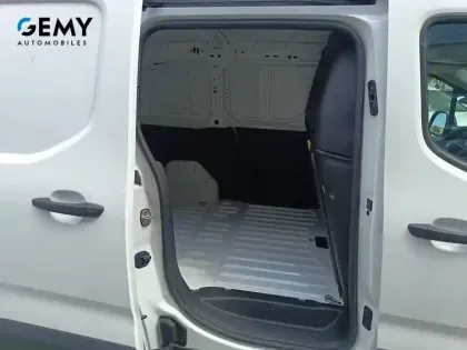 Photo 9 Peugeot Partner  FOURGON STANDARD 650 KG PURETECH 110 S&S BVM6