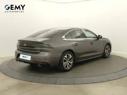 Photo 17 Peugeot 508  Hybrid 225 e-EAT8