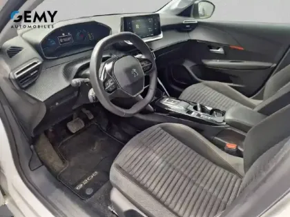 Photo 8 Peugeot 208  Electrique 50 kWh 136ch