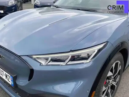 Photo 16 Ford Mustang  Mach-E Standard Range 76 kWh 269 ch AWD