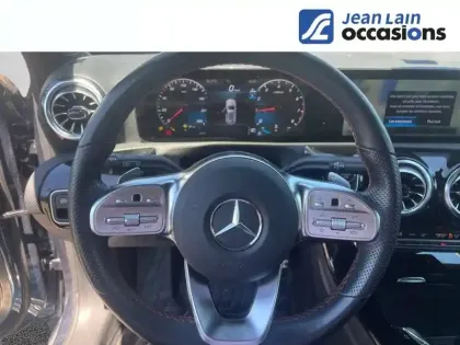 Photo 11 Mercedes Classe A  200 7G-DCT