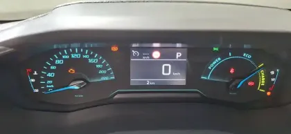 Photo 20 Peugeot 208  Hybrid 110 ch e-DCS6