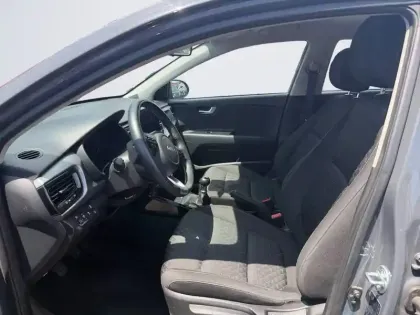 Photo 8 Kia Rio  1.0 T-GDi 100 ch BVM6