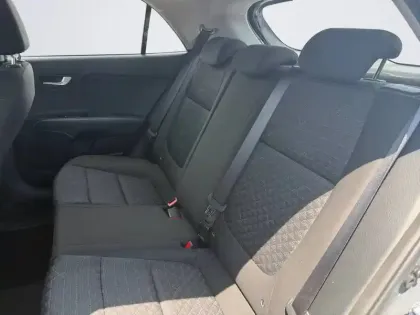 Photo 12 Kia Rio  1.0 T-GDi 100 ch BVM6