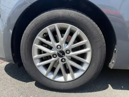 Photo 17 Kia Rio  1.0 T-GDi 100 ch BVM6
