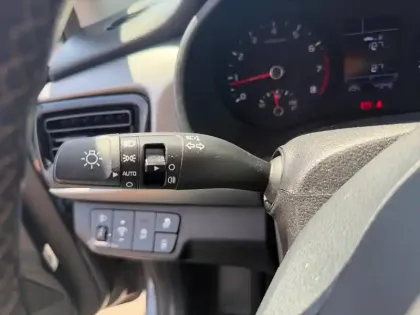 Photo 26 Kia Rio  1.0 T-GDi 100 ch BVM6