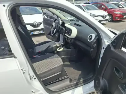Photo 19 Renault Twingo  III Achat Intégral - 21