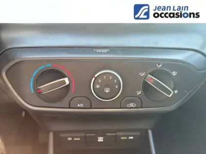 Photo 33 Hyundai Bayon  1.0 T-GDi 100 Hybrid 48V