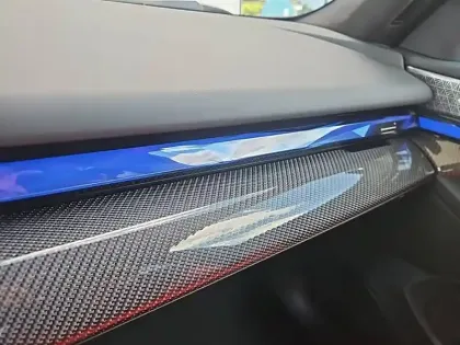 Photo 40 BMW Serie 5 M5 PHEV 727 ch BVA8