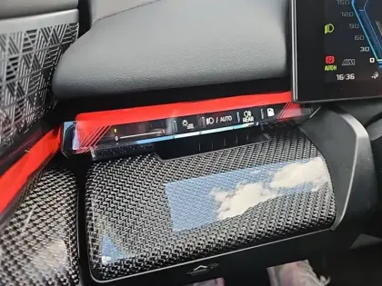 Photo 18 BMW Serie 5 M5 PHEV 727 ch BVA8