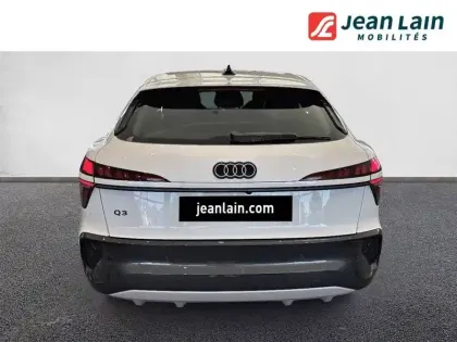 Photo 23 Audi Q3  Sportback e-hybrid 272 ch S tronic 6