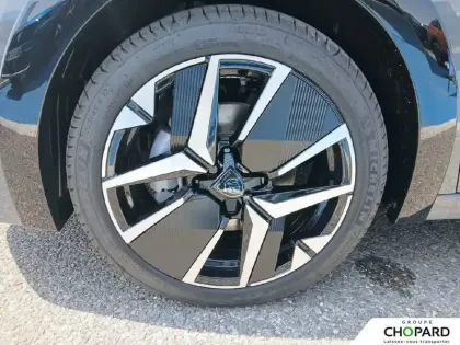 Photo 20 Peugeot 208  Hybrid 145 ch e-DCS6