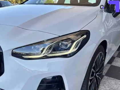 Photo 16 BMW Serie 2 Active Tourer 220i 170 ch DKG7
