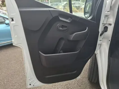 Photo 16 Renault Master  PHC TRAC F3500 L3H1 BLUE DCI 145 EURO VI
